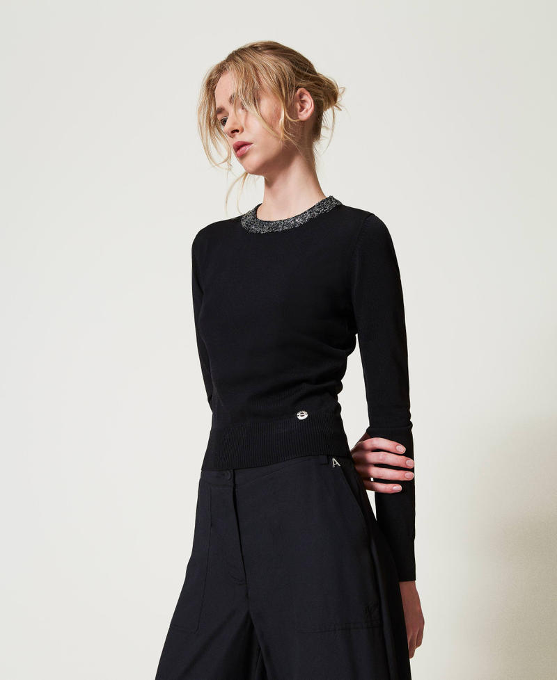 Maglia fitted con paillettes Nero Donna 251AP3132_00006_01