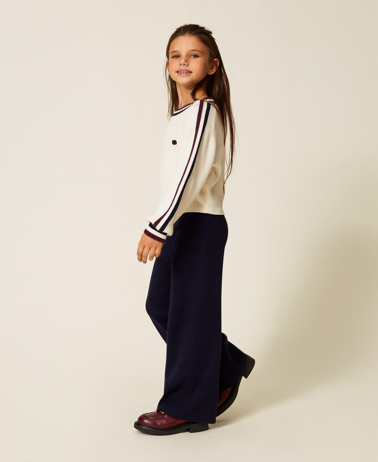 Strickhose mit zweifarbigen Streifen Klassisches Blau Mädchen 252GJ3031_11956_02