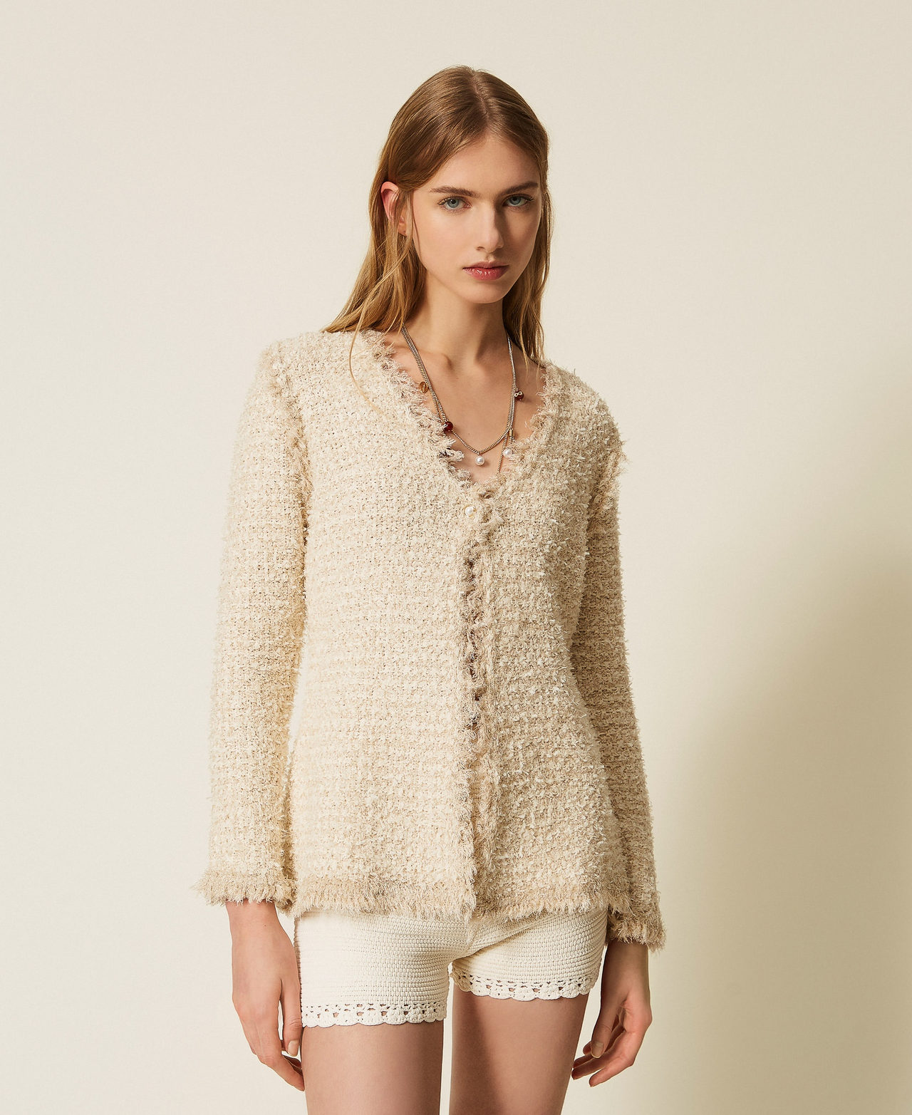 Chaqueta de punto jacquard con l&uacute;rex Jacquard Beige &laquo;Parchment&raquo; Mujer 261TP3340_13387_01