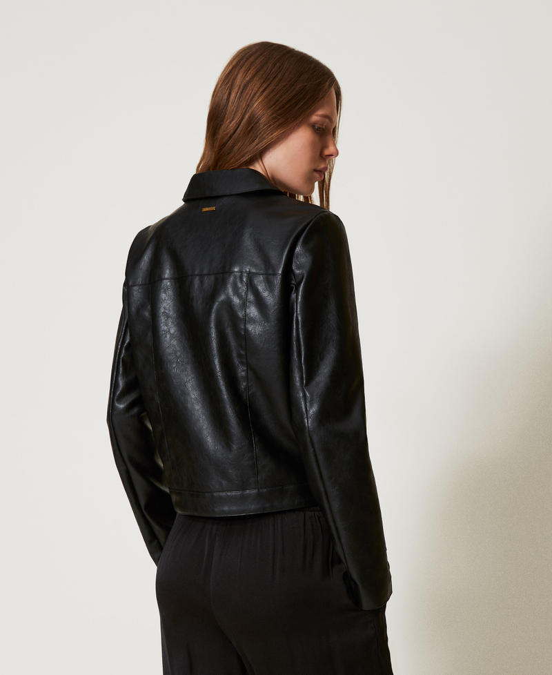 Jacke aus Craquelé-Lederimitat
