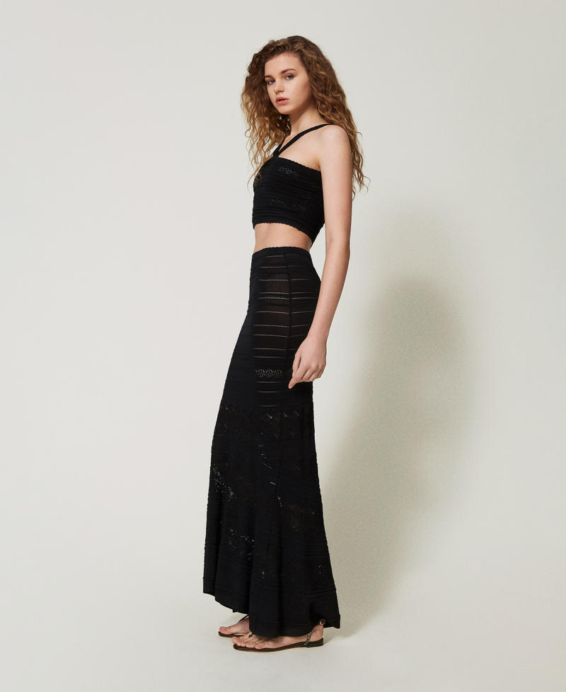 Long punched knit skirt