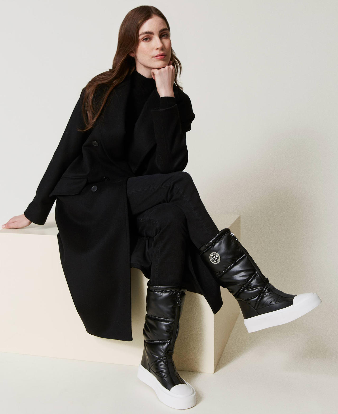 Scee by twin set Stivali imbottiti con logo