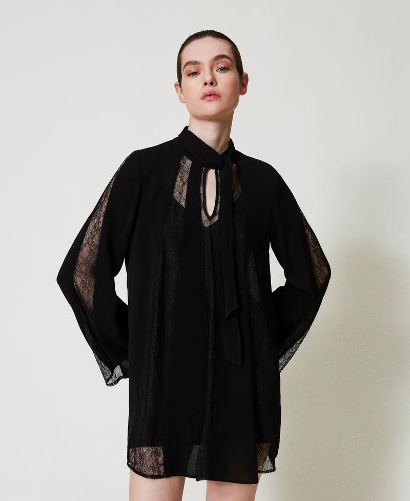 Crêpe tunic with lace Black Woman 251TP2414_00006_06