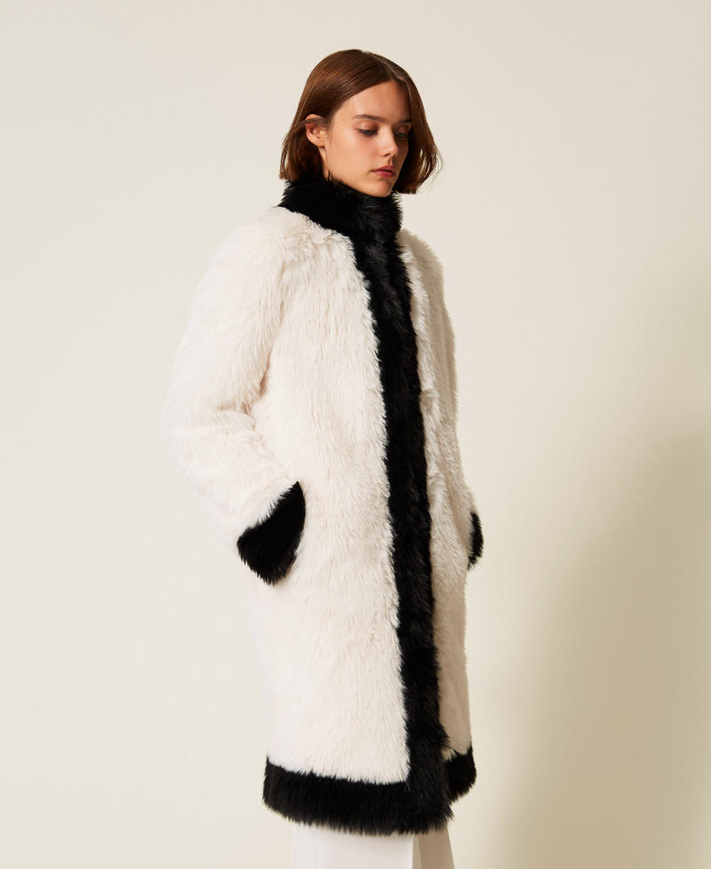 Cappotto in faux fur bicolore Bicolor Bianco "Neve" / Nero Donna 252TT2153_12865_03