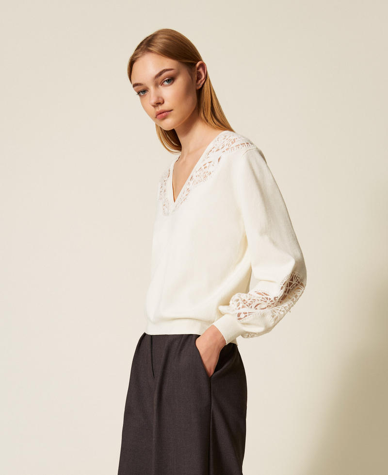 Jumper with embroidered inlays White Snow Woman 252TT3440_00282_02