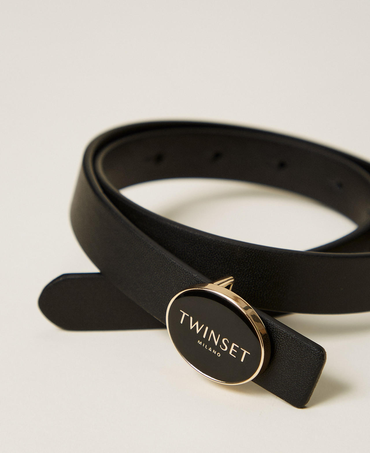 Belt with oval logo buckle Black Girl 262GJ5010_00006_02