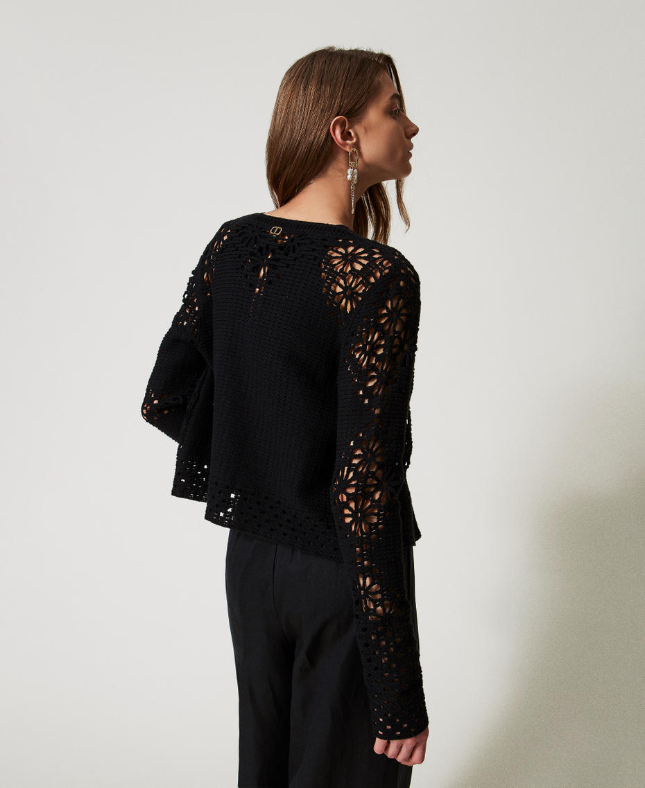 Floral crochet jacket Black Woman 251TT3200_00006_04