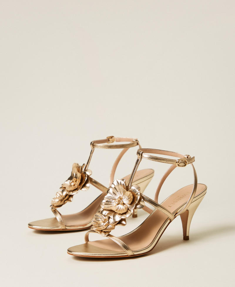 Leather sandals with flower Yellow Gold Woman 261TGT082_10366_02