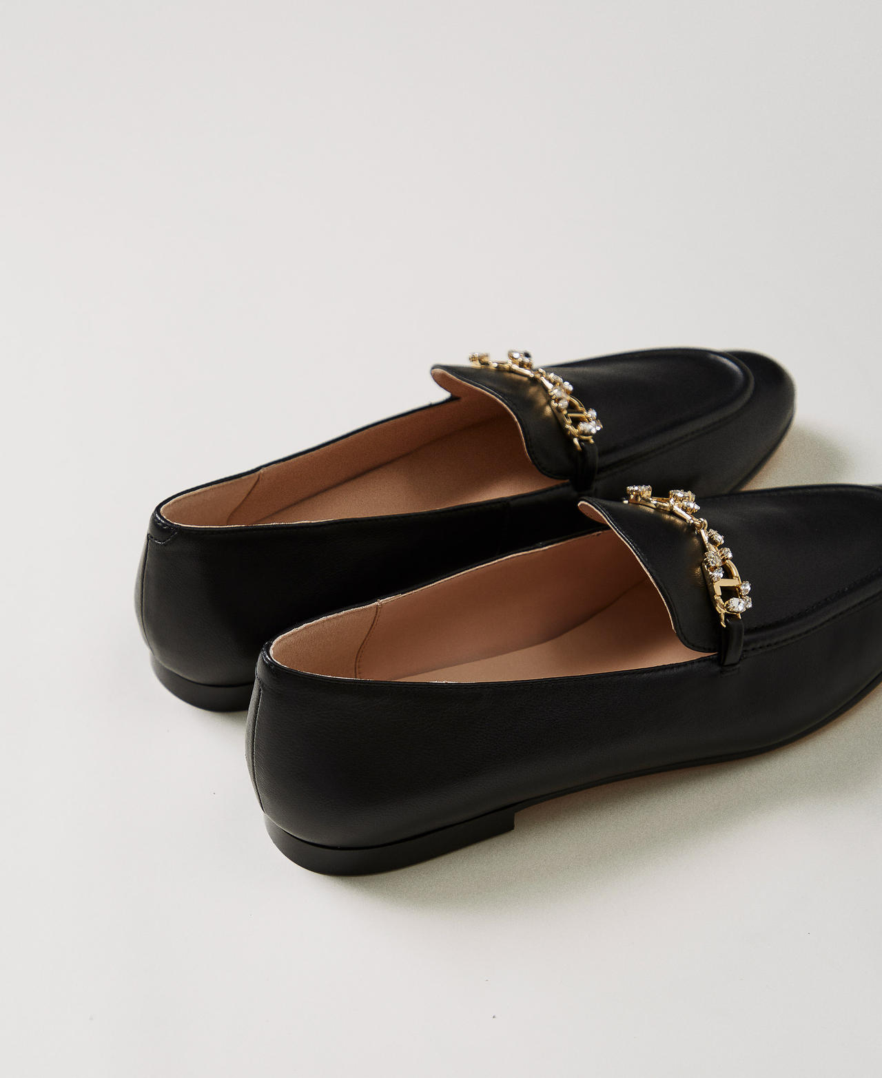 Leather loafers with rhinestone Oval T Black Woman 251TCP134_00006_03