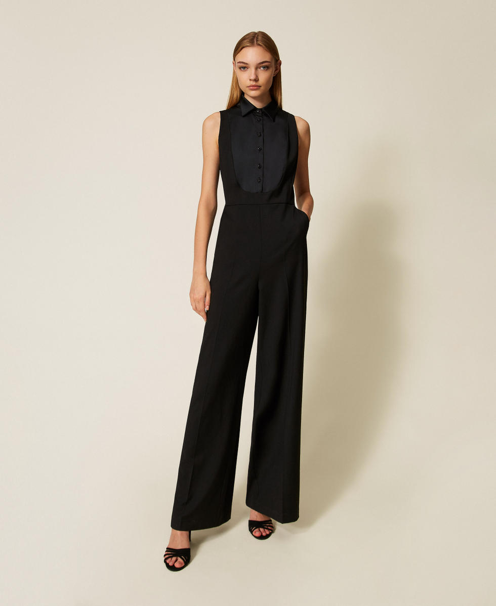 Jumpsuit mit Satindetails Schwarz Frau 252TT2120_00006_02