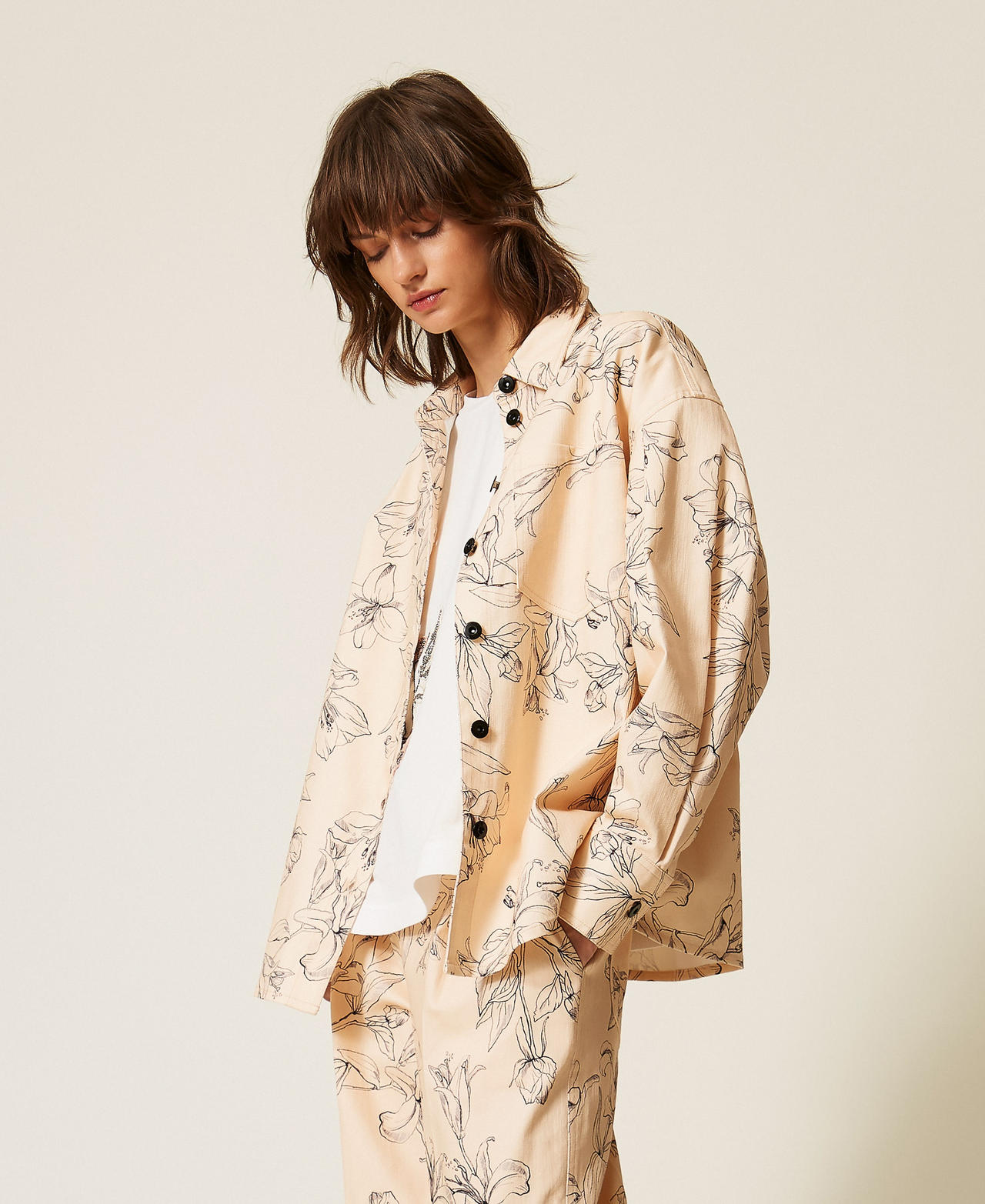 Camicia in bull con stampa a fiori Stampa Flock Beige "Crystal Sand" / Nero Donna 262LI2MAA_13908_02