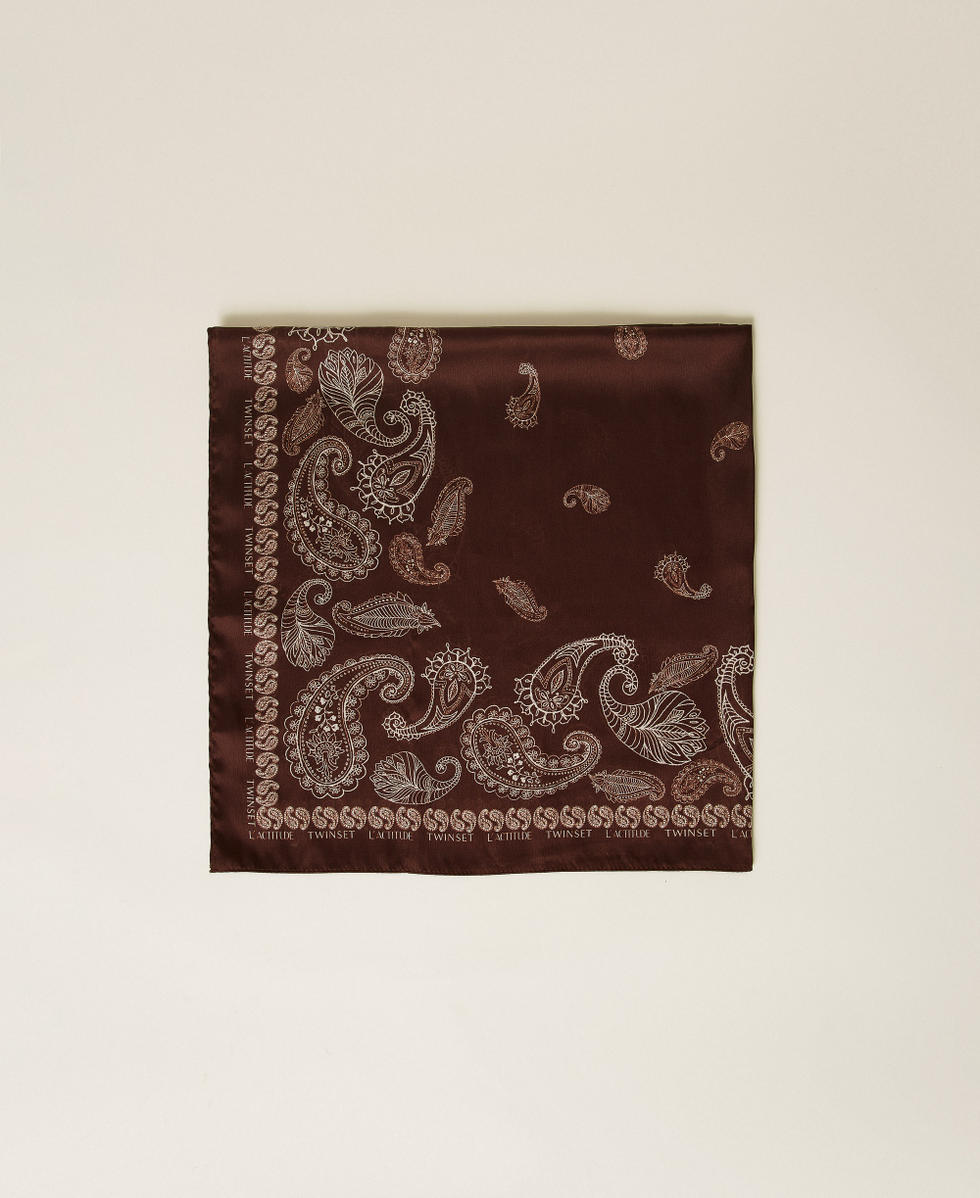 Tuch mit Foulardprint