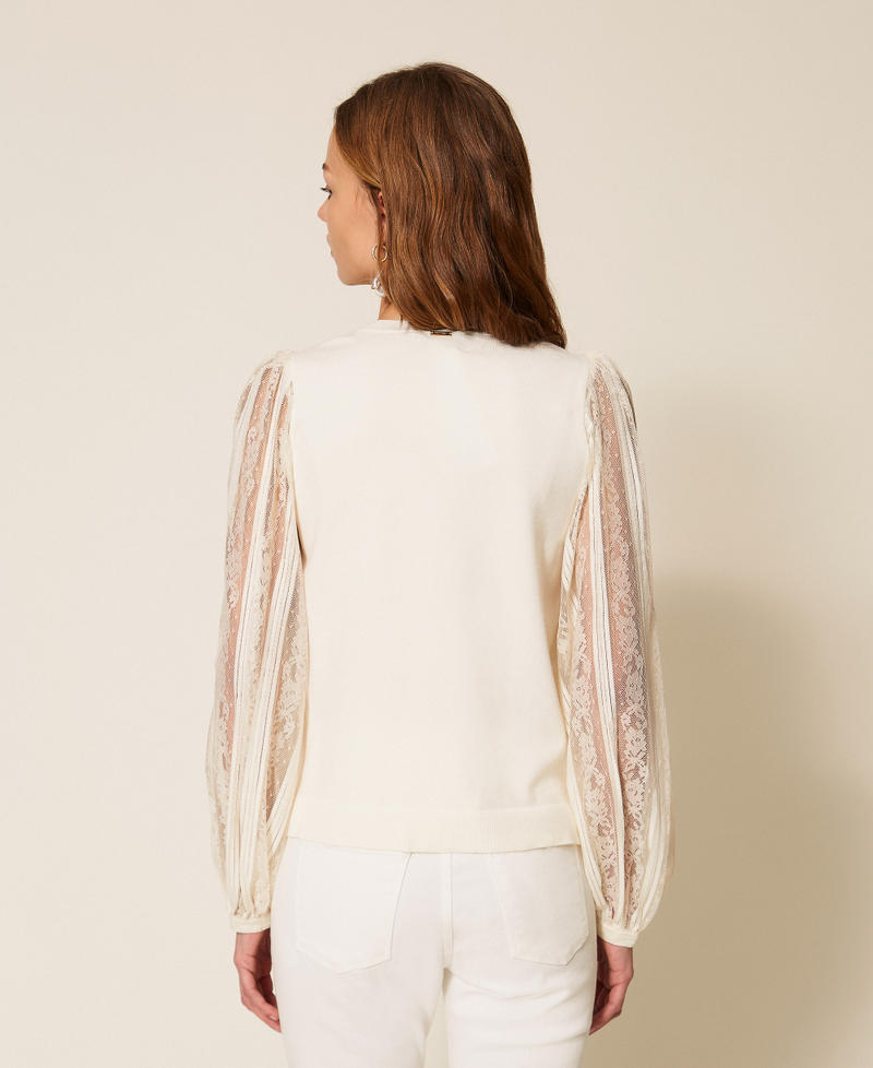 Pull avec manches en dentelle Nacre Femme 261TP3432_00059_03
