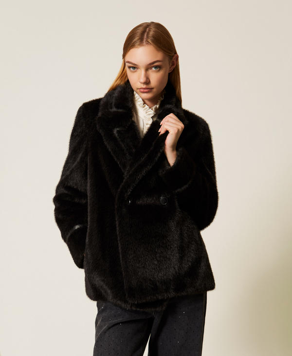 Short faux fur coat