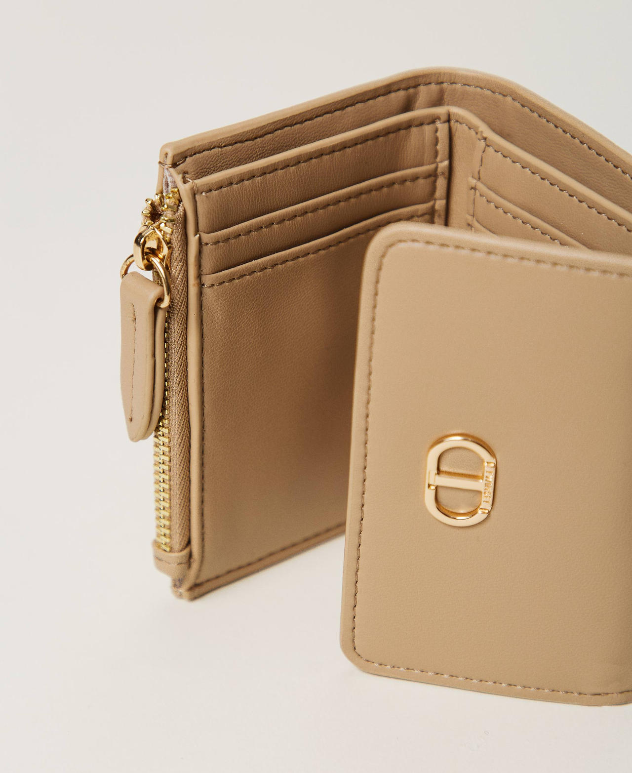 Small Oval T wallet Rope Beige Woman 251TH7033_12145_03