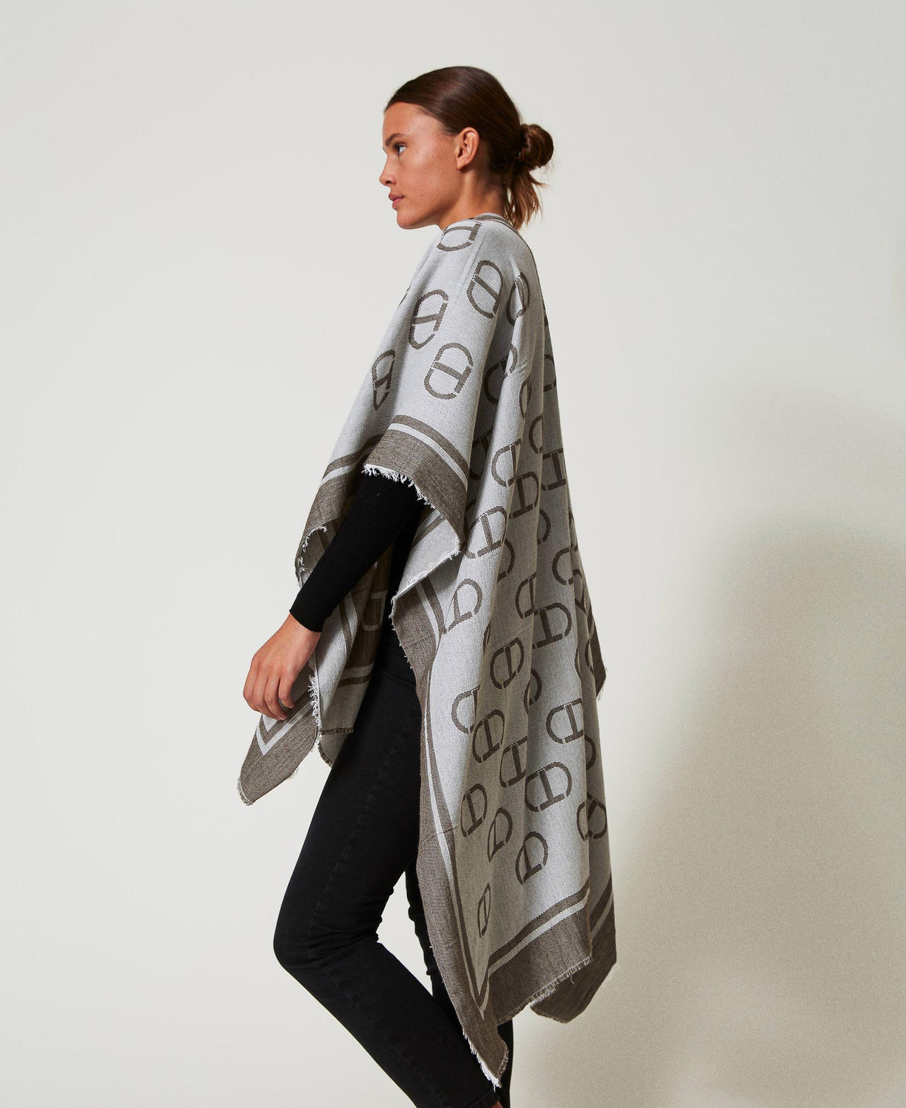 Scee by twin set Poncho jacquard con Oval T