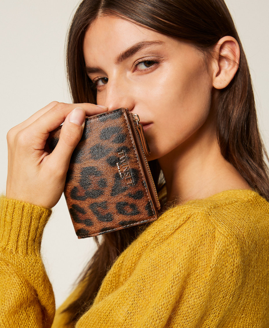 Small animal print wallet Leopard Print Woman 252TL8010_12624_T0
