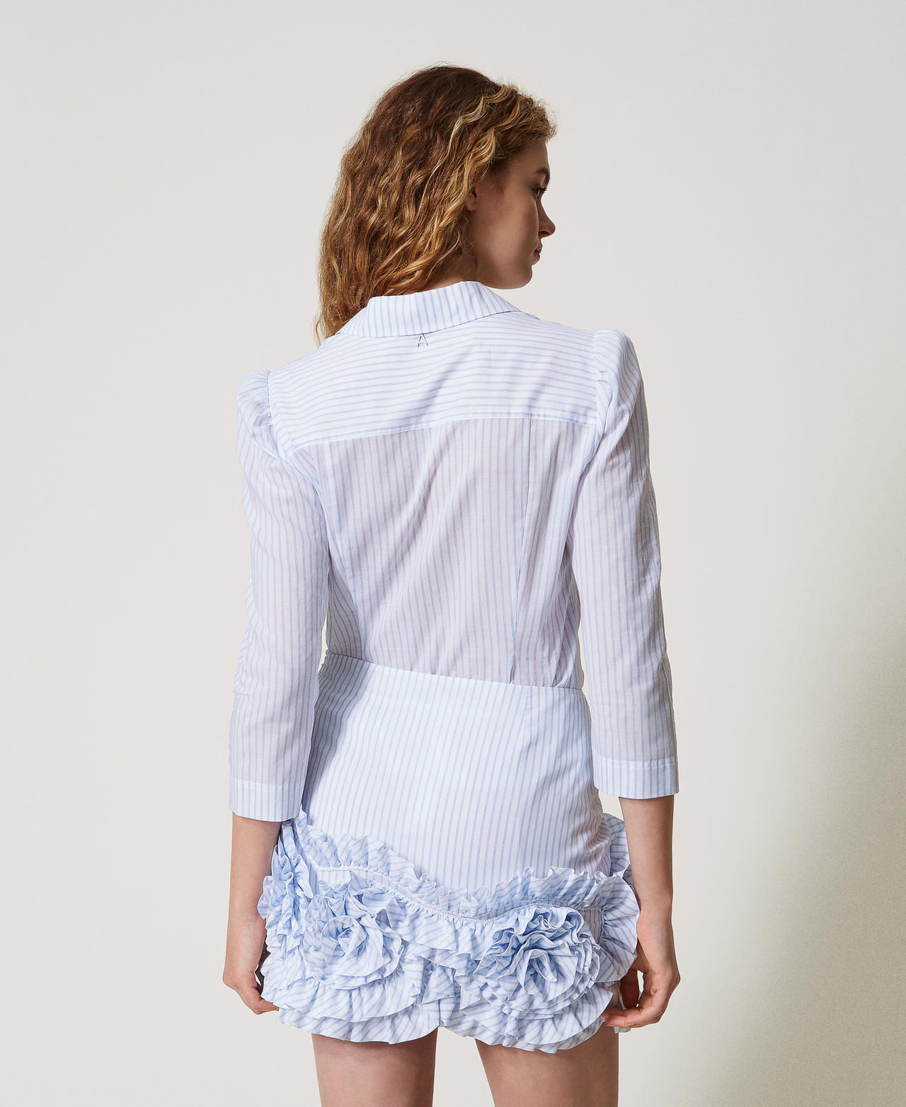 Striped poplin miniskirt with roses Two-tone Papers White/Deep Light Blue Woman 251AX2059_12399_02