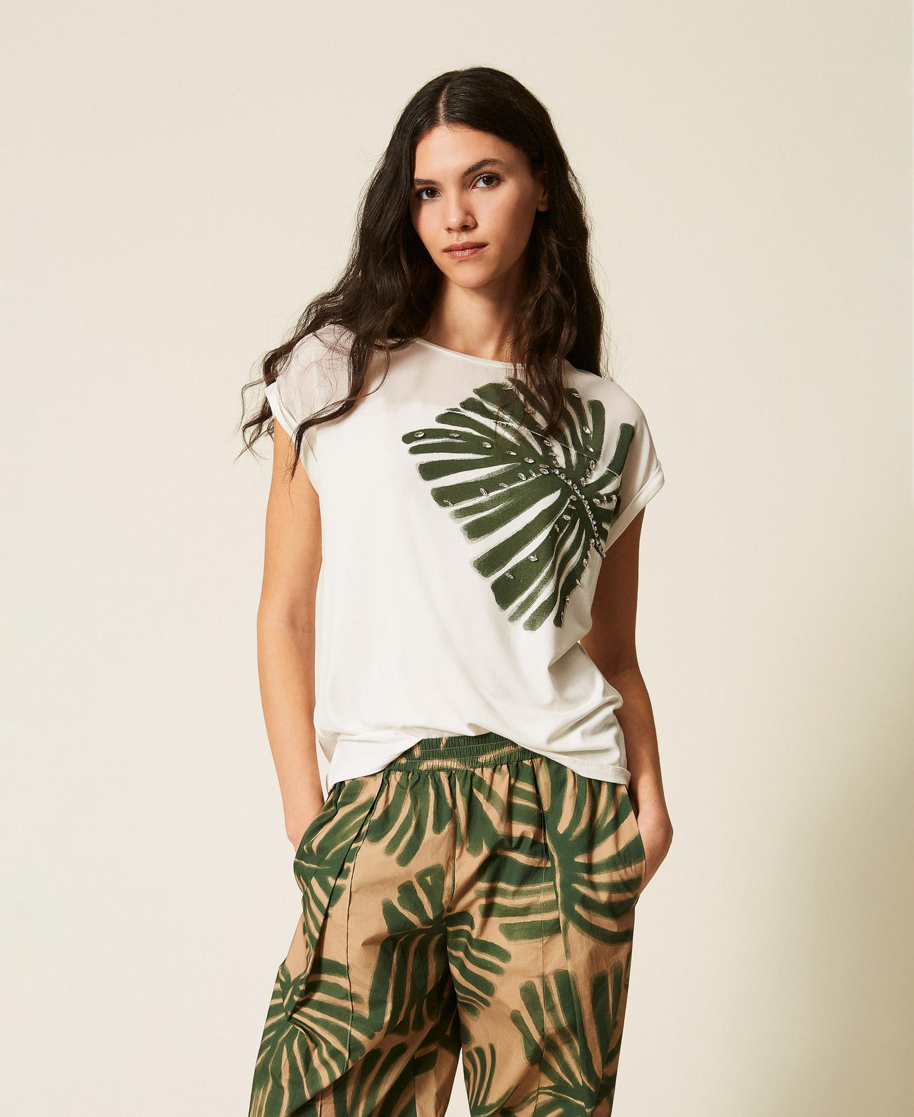 T-shirt avec imprimé et broderie