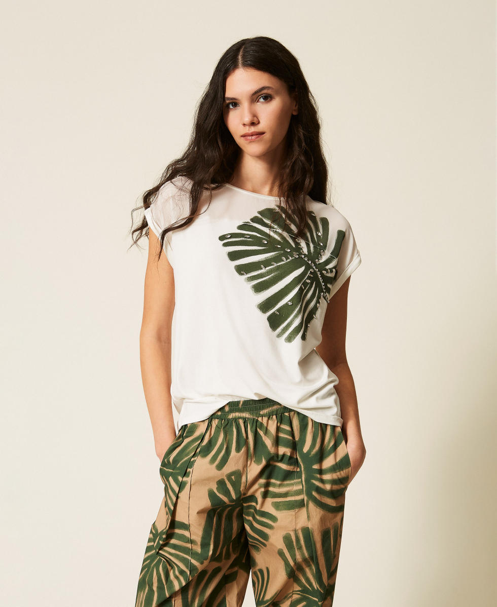  T-Shirt mit Print und Stickerei Mattwei&szlig; Frau 261LL2TDD_00526_01