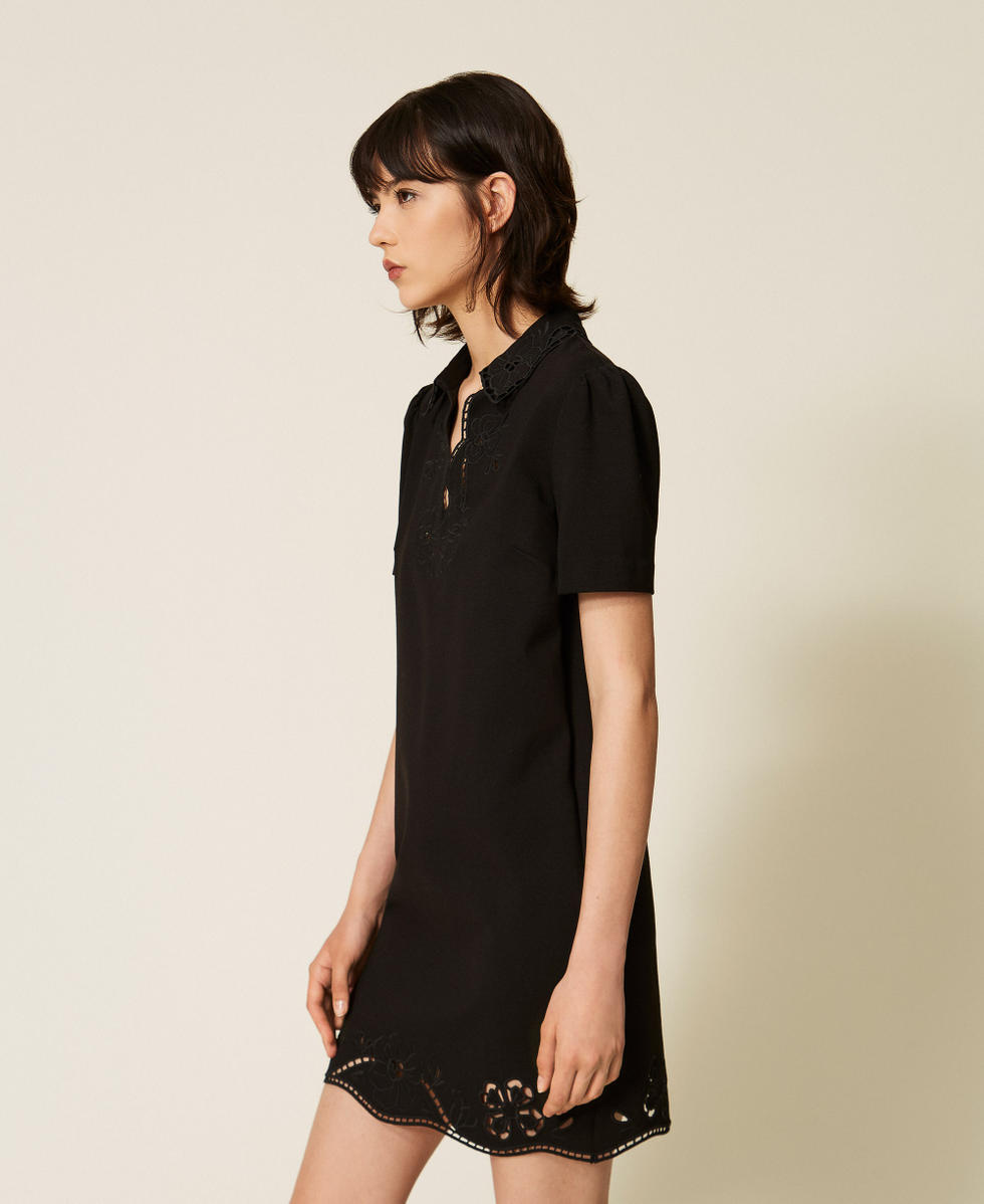 Vestido corto con bordado ingl&eacute;s Negro Mujer 262TP2671_00006_02