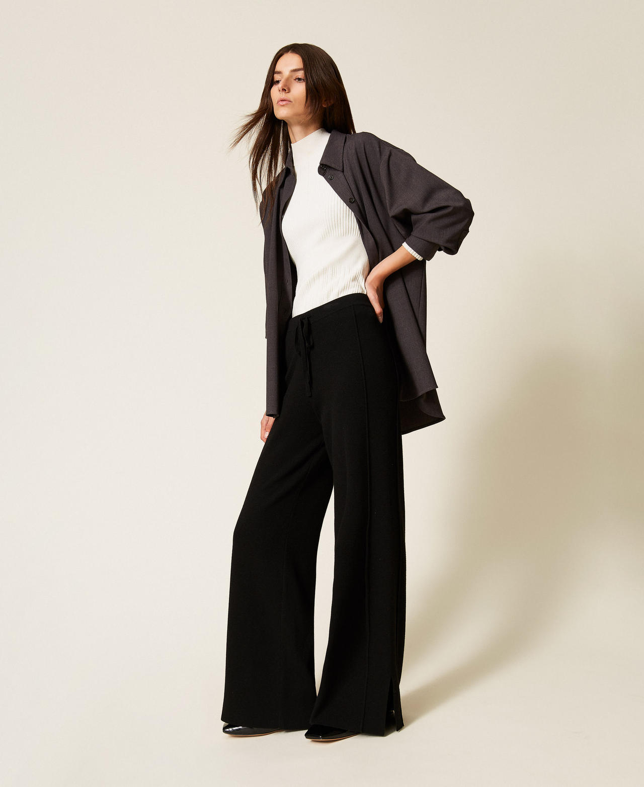 Wide knit trousers Black Woman 252LL3NCC_00006_02