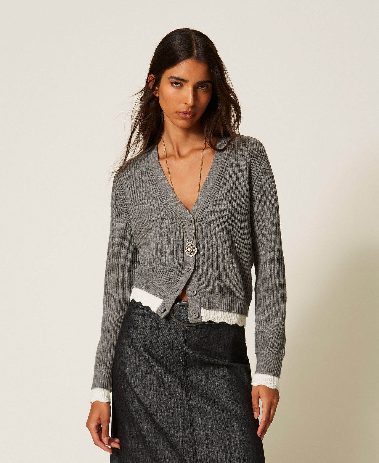 Cardigan with scalloped details Two-tone Mid Grey Melange/"Snow" White Woman 262AP3041_13753_01