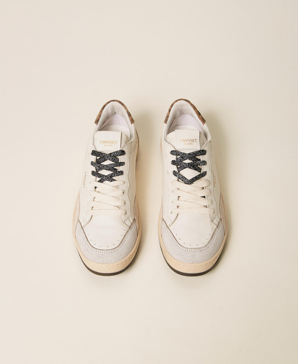 Sneakers in pelle con logo e inserto laminato Bicolor Off White / Stampa Leopardo Donna 262TCP098_13711_04
