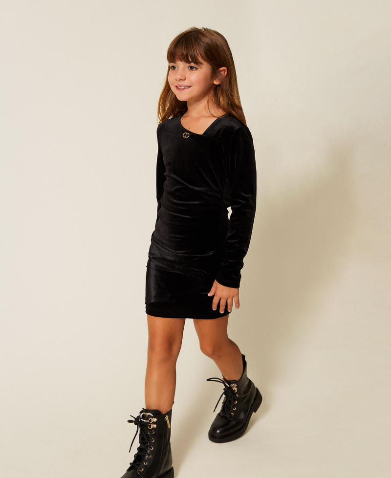 Chenille short dress with oval T Black Girl 252GJ2035_00006_02