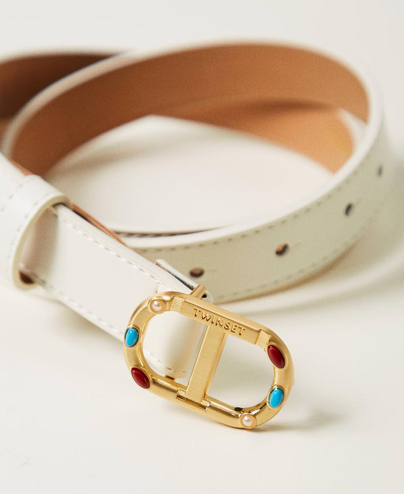 Gürtel mit „Oval T“-Schließe mit Strass Weiß Schnee Frau 251TO5390_00282_02