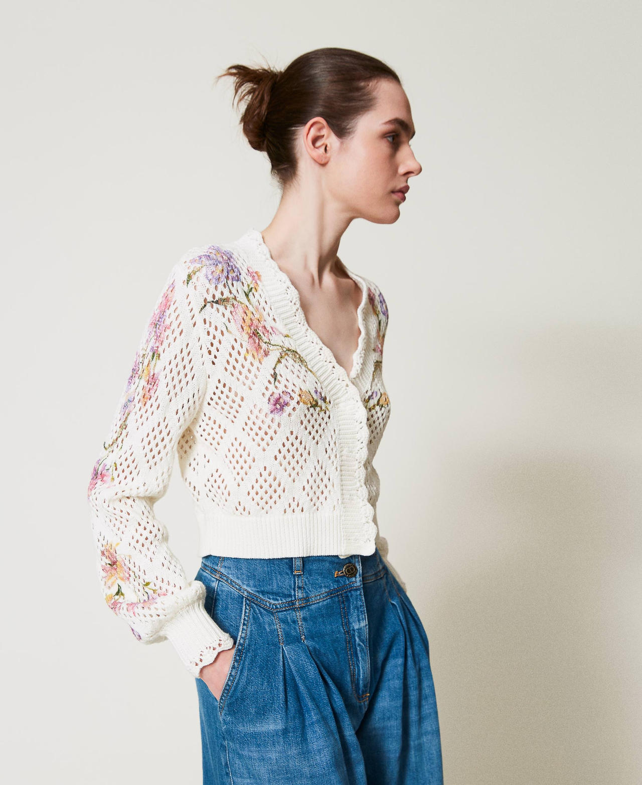 Strickcardigan mit Blumenprint Print Iris Multicolor / Perlmutt Frau 251TP3640_12329_02