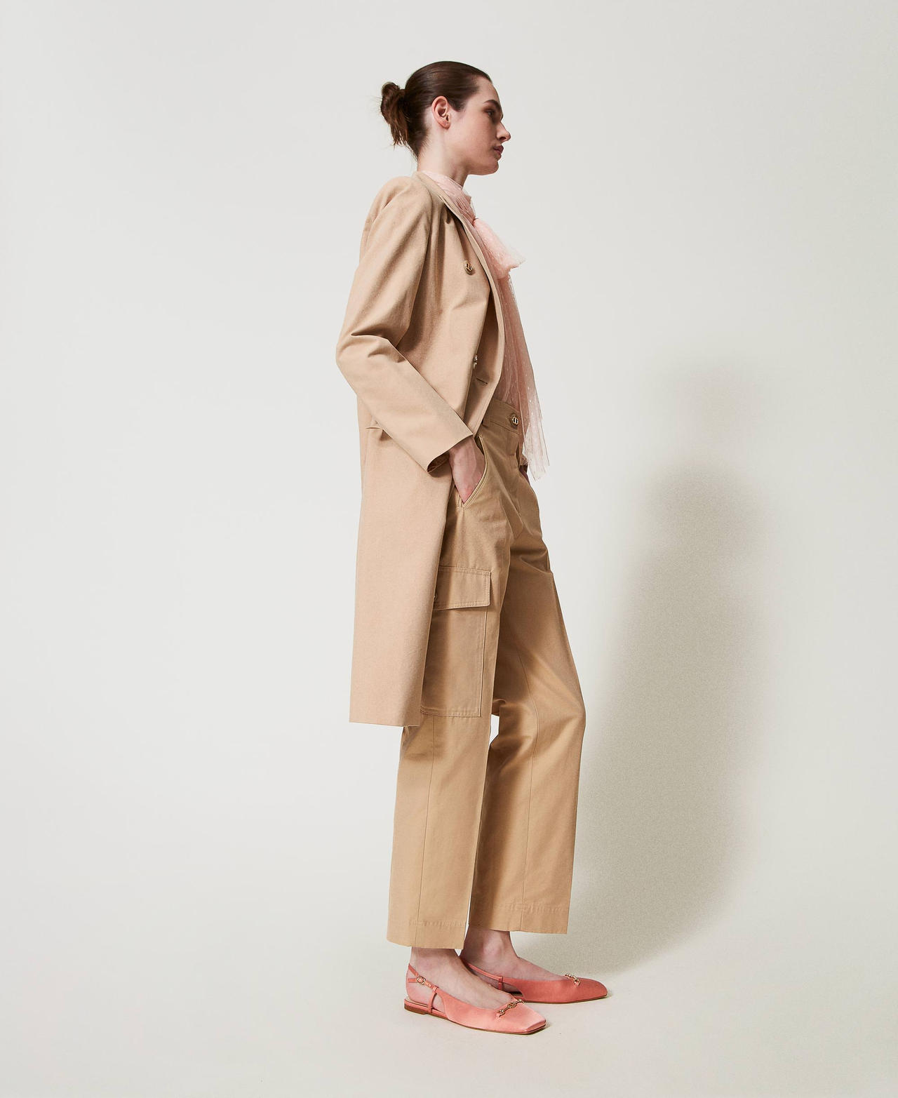 Cotton blend gabardine cargo trousers Rope Beige Woman 251TP2212_12145_02