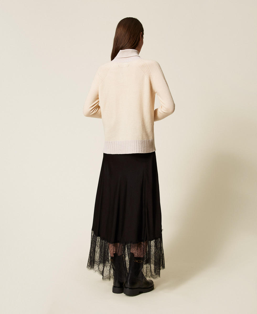 Midi-Rock aus Satin mit Spitze Schwarz Frau 252LL2TCC_00006_03