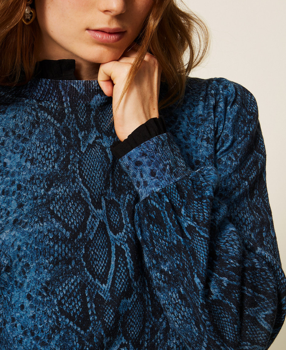 Maglia in lana a stampa python Stampa Python Blue Violet / Black Donna 262TT3410_14140_04