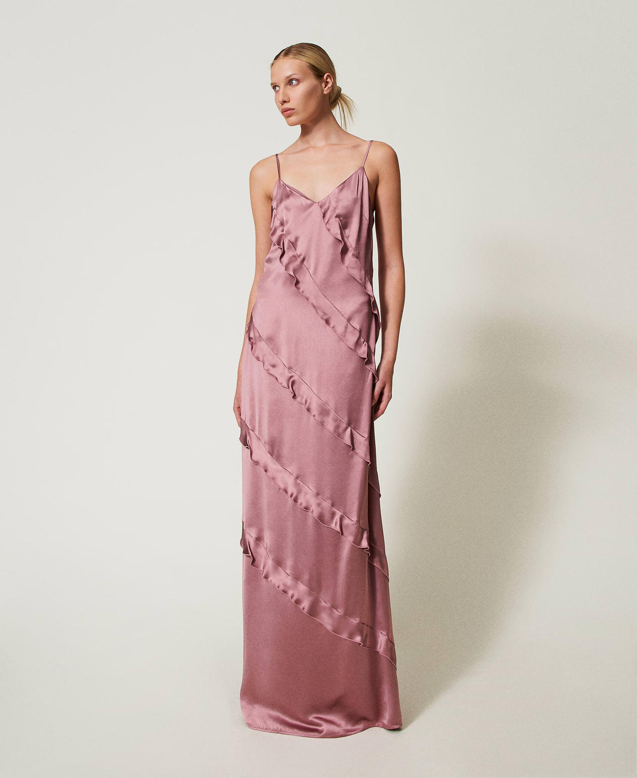 Maxikleid aus Satin mit Volants „Ruby Chocolate“-Rosa Frau 242TT2431_11945_02