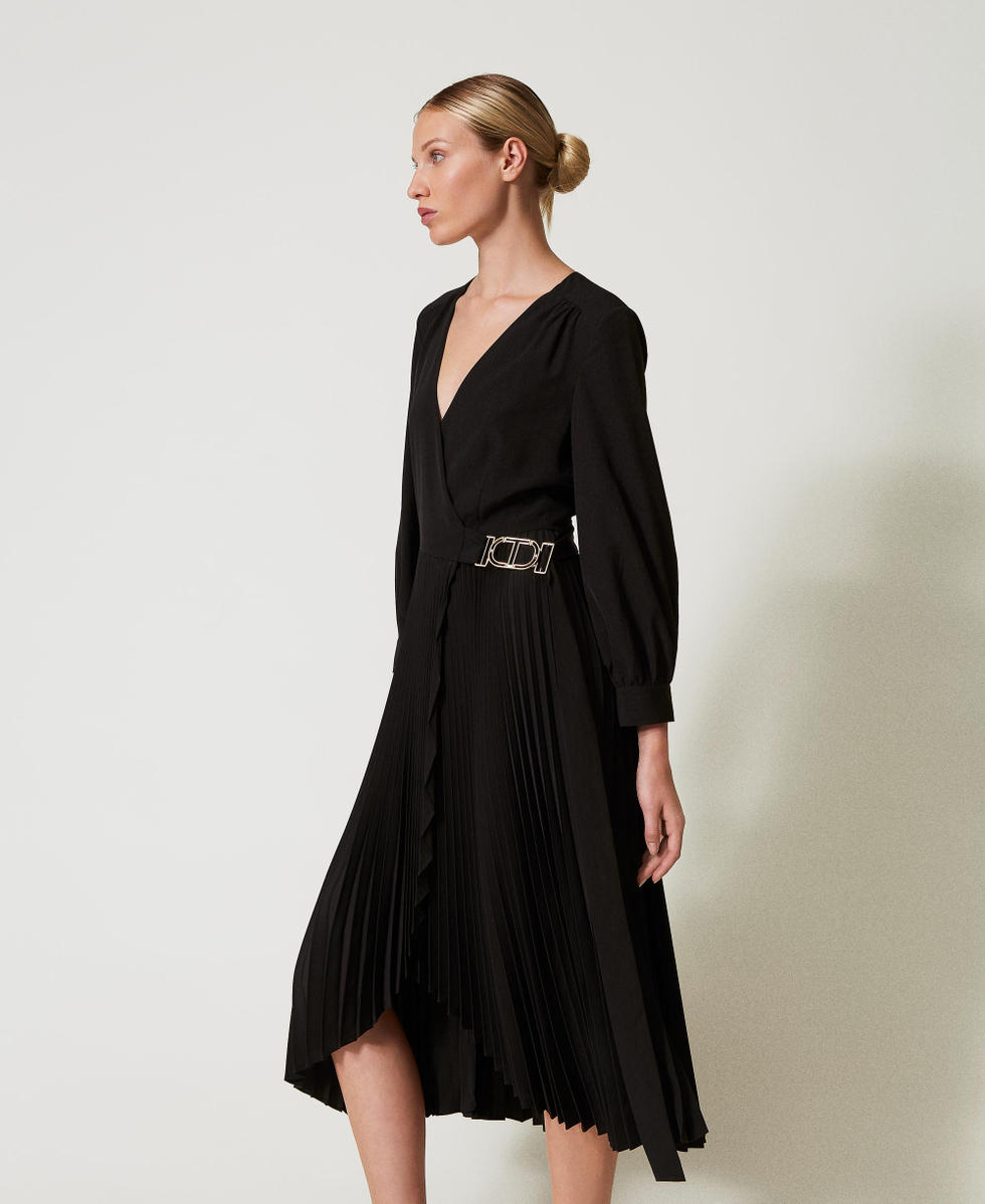 Pleated cr&ecirc;pe de Chine midi dress