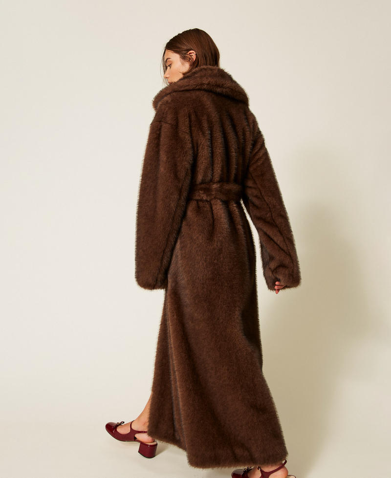 Manteau long en fausse fourrure Marron « Soft Beaver » Femme 252AT2190_12969_03
