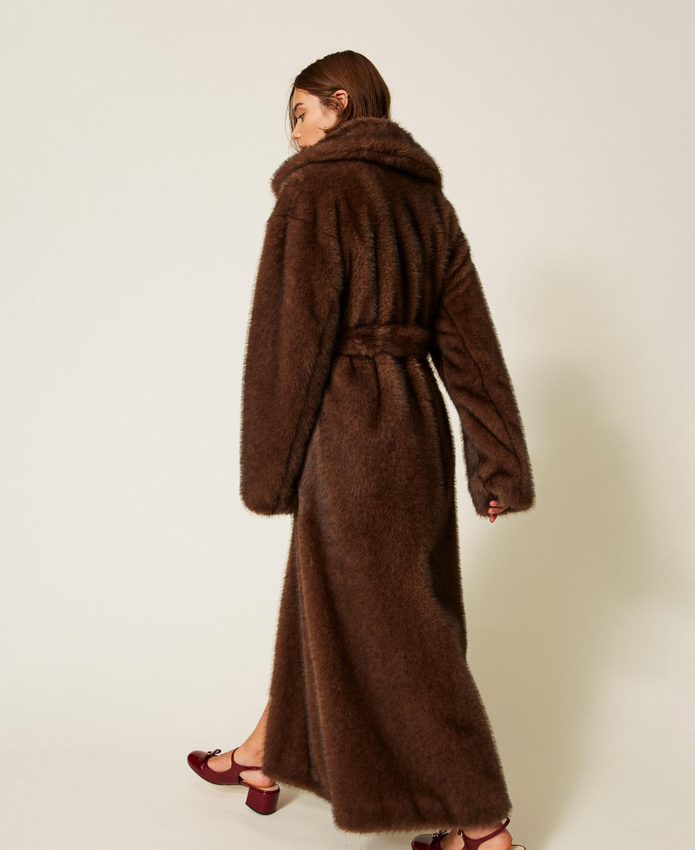 Manteau long en fausse fourrure Marron &laquo;&nbsp;Soft Beaver&nbsp;&raquo; Femme 252AT2190_12969_03