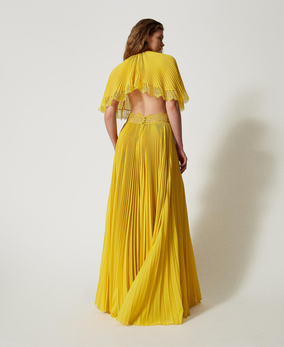 'Filicudi&rsquo; long pleated dress with lace