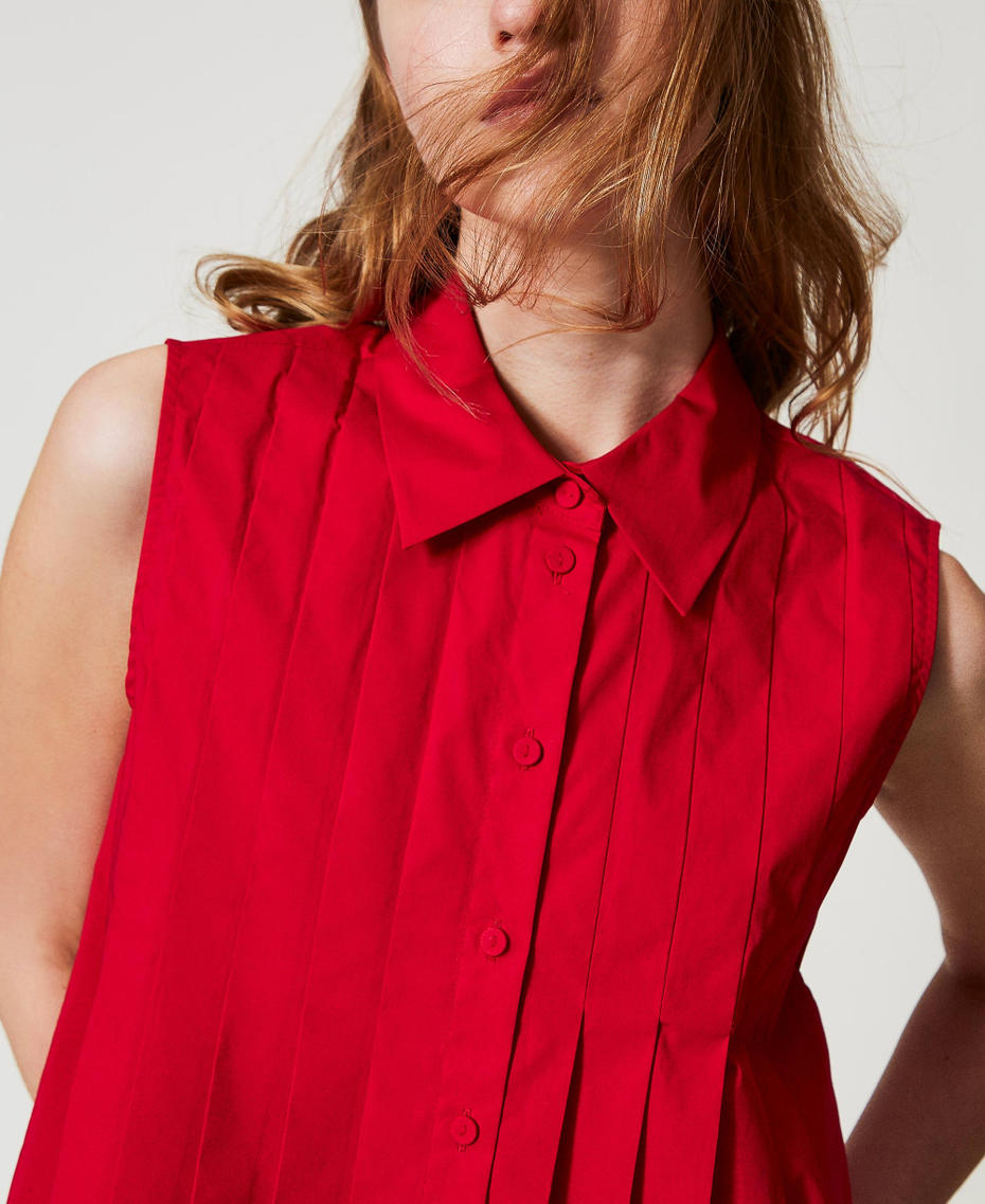 Cropped shirt with pleats Love Potion Woman 251AP2290_12120_03