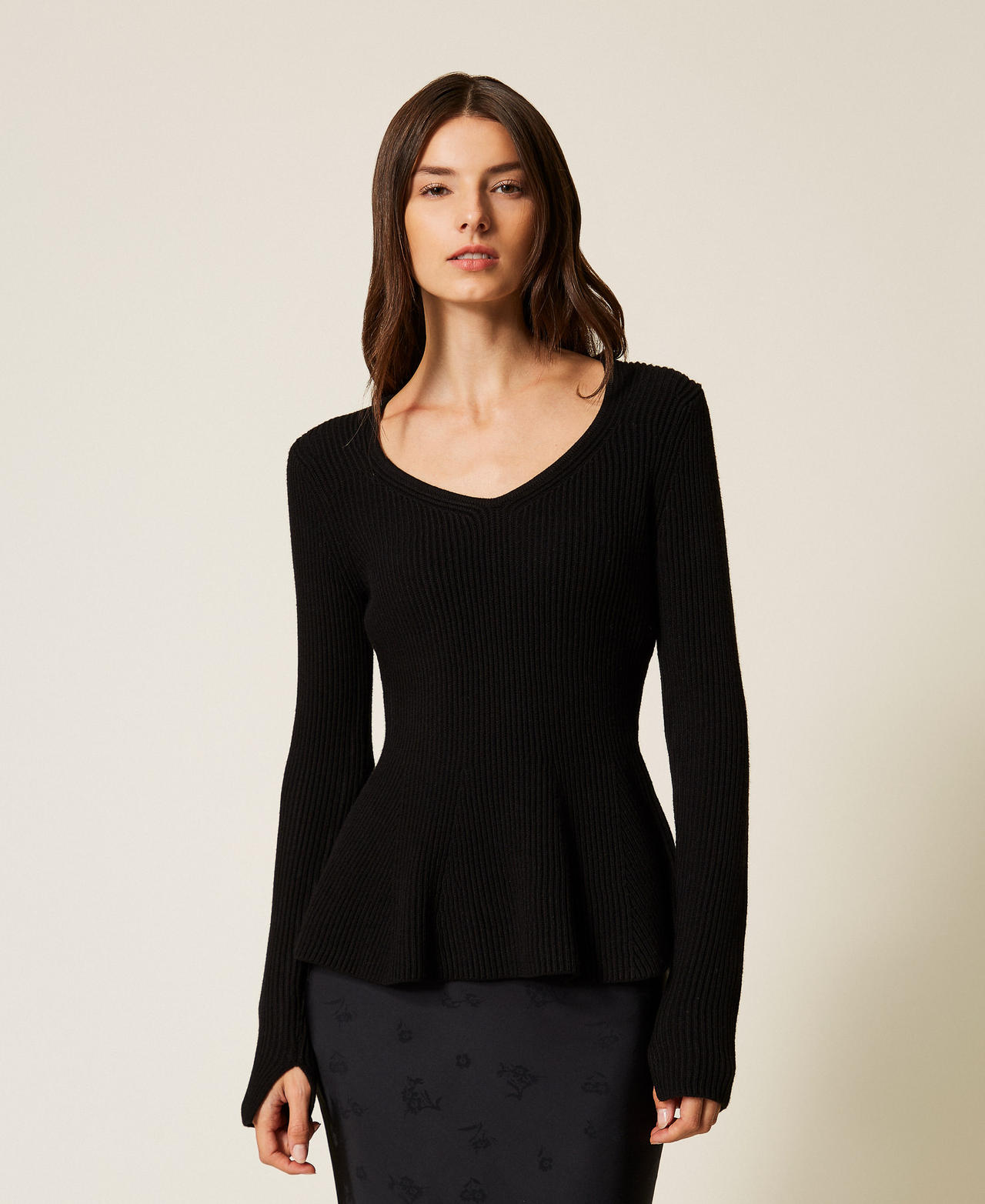 Fitted ribbed jumper Black Woman 252TT3141_00006_01