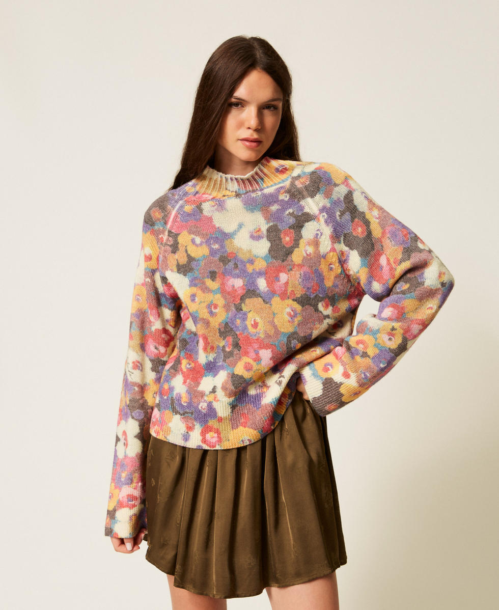 Turtle neck jumper with floral print Multicolour Allover Flowers Woman 252AT3171_12980_01