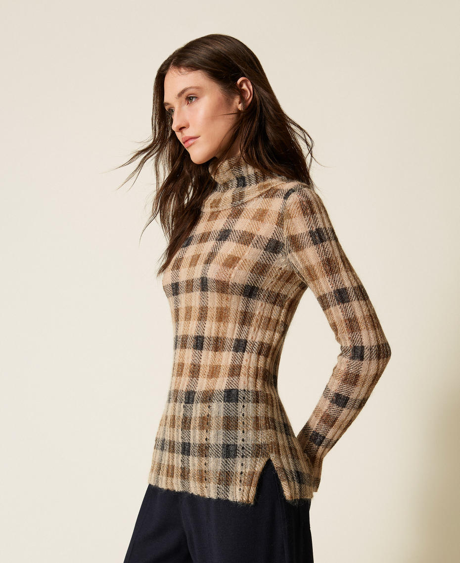 Maglia in misto mohair con stampa Stampa Check Cammello / Nero Donna 252TT3490_13042_02