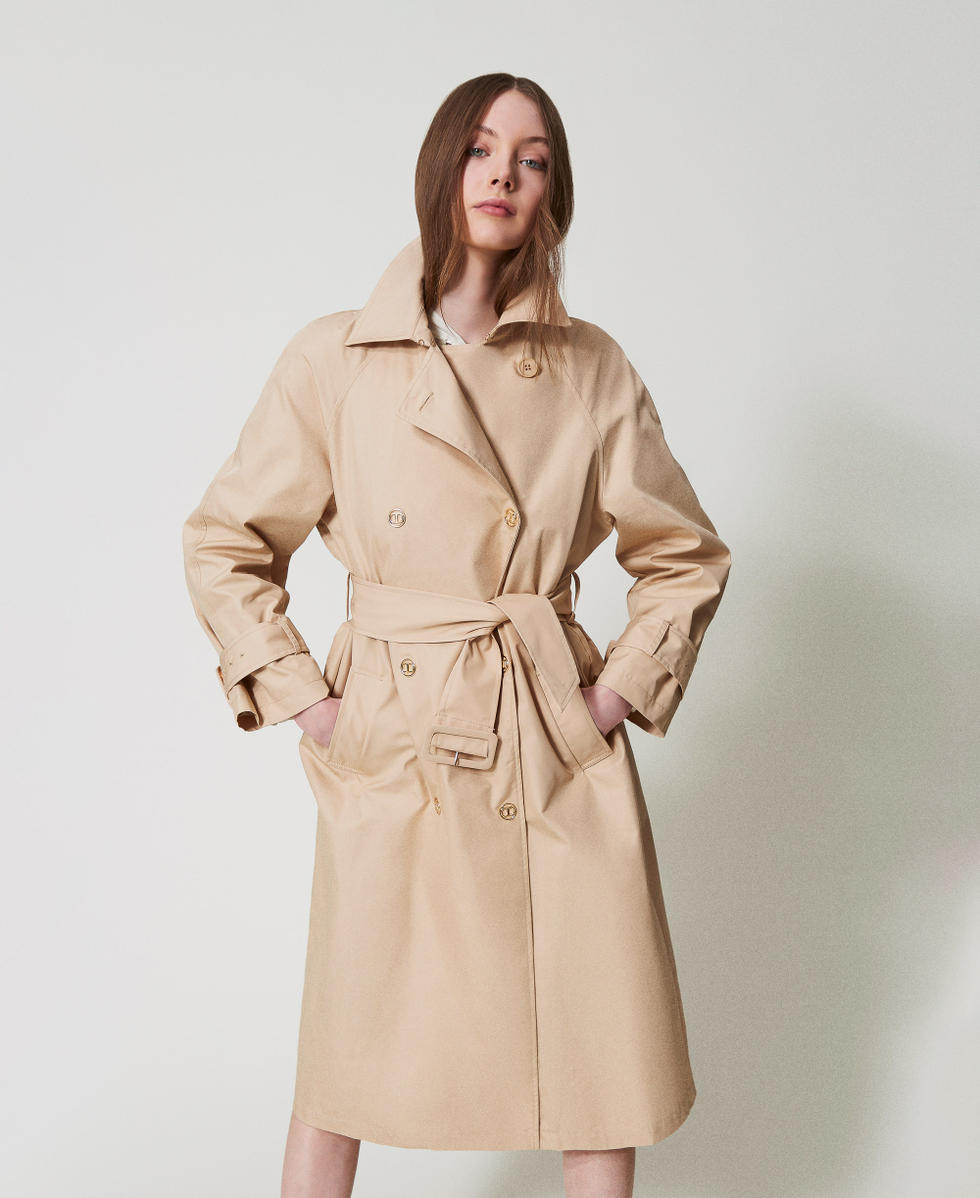 Twill trench coat with Oval T buttons Woman, Beige | TWINSET