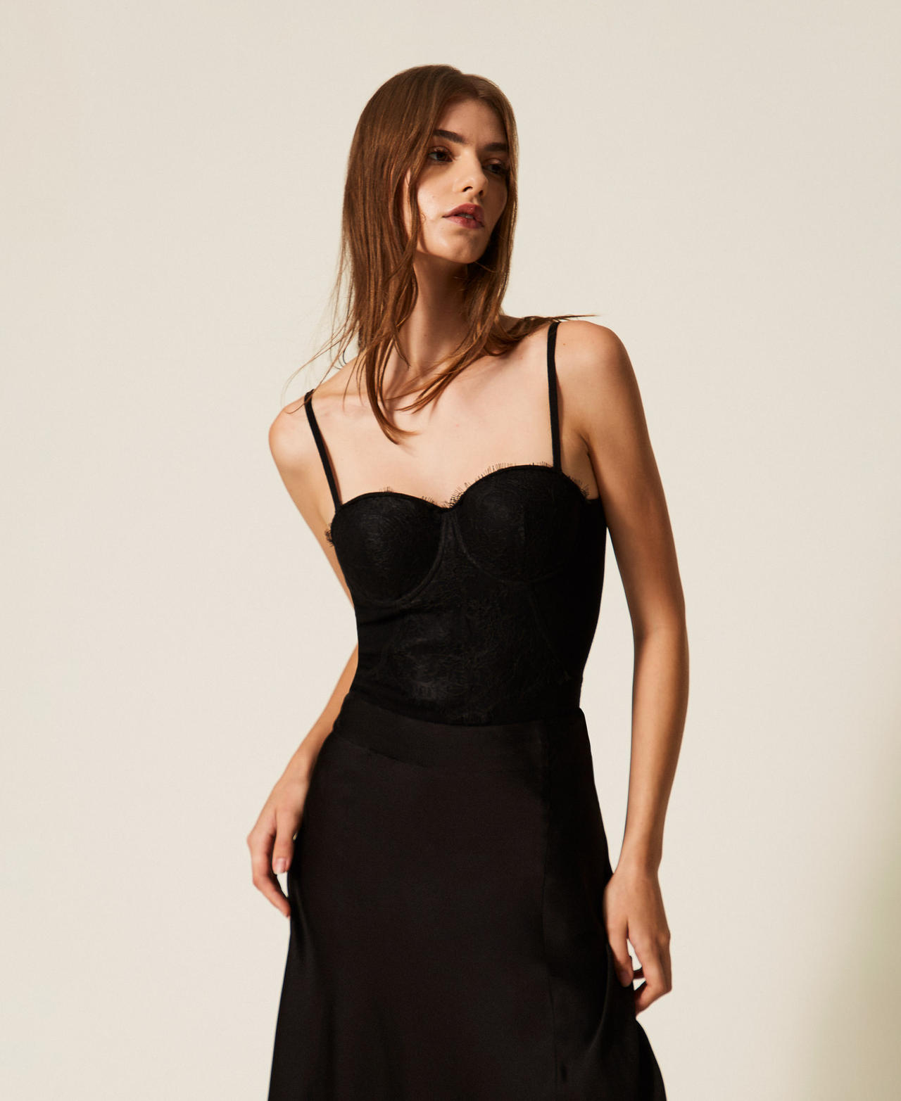 Knit bustier top with lace Black Woman 252LL3RAA_00006_01