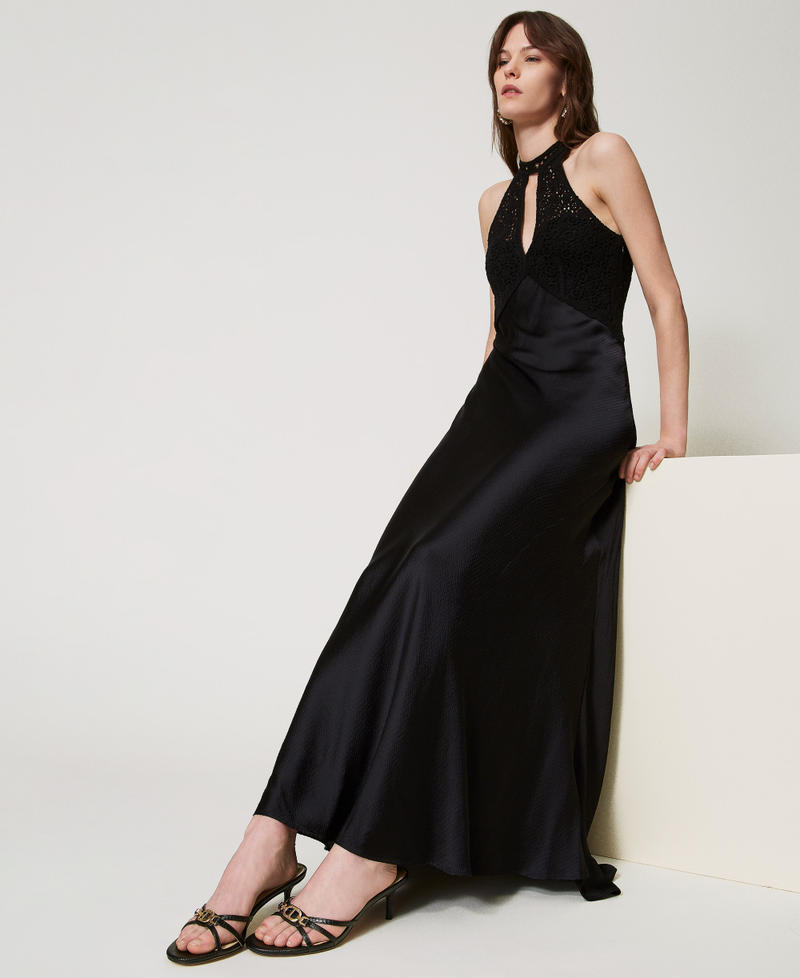 Mules with Oval T Black Woman 251TCP102_00006_0T