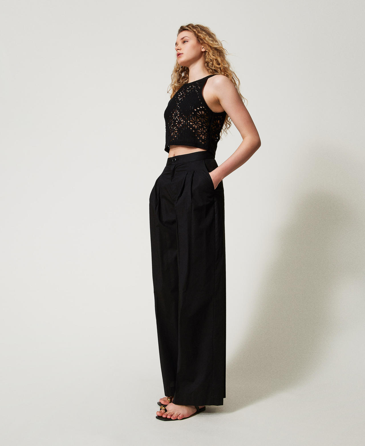 Wide-leg poplin trousers Black Woman 251TT202K_00006_02