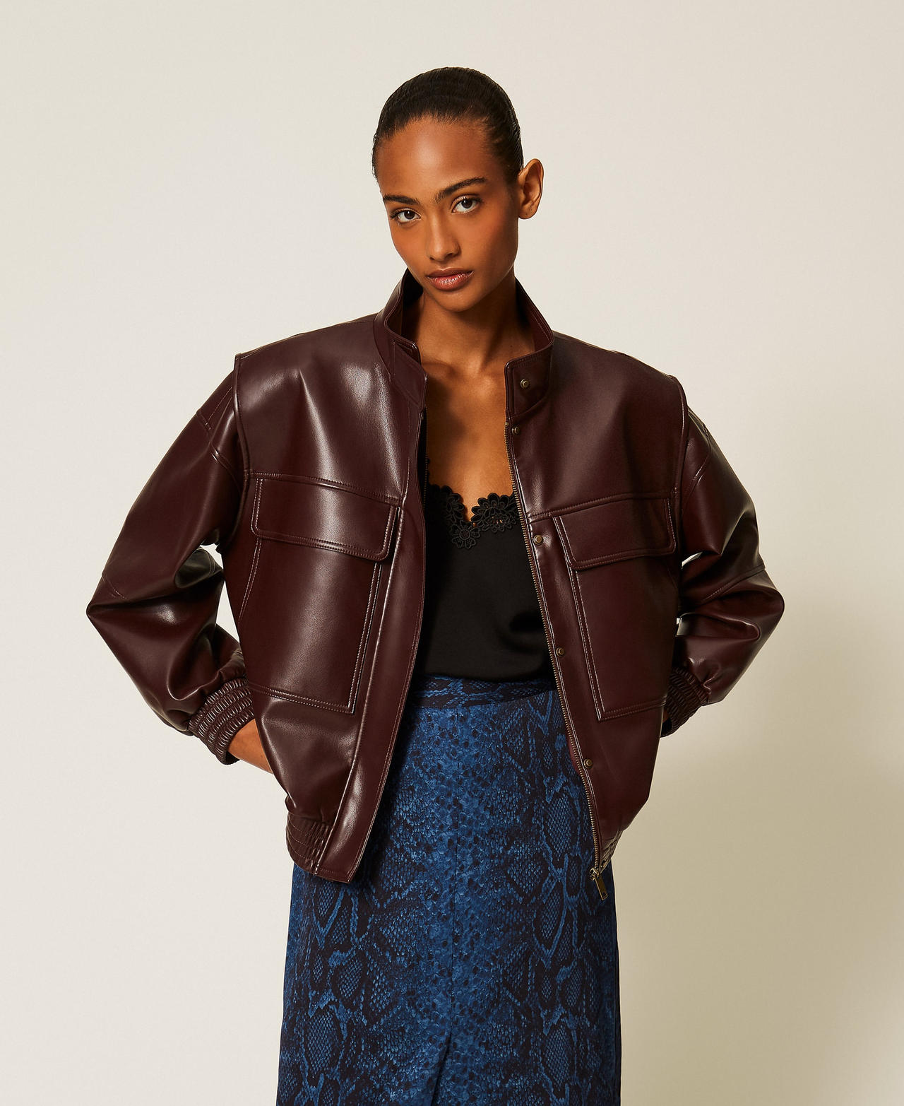 Faux leather bomber jacket with pockets Dark Bordeaux Woman 262TT2060_14057_01