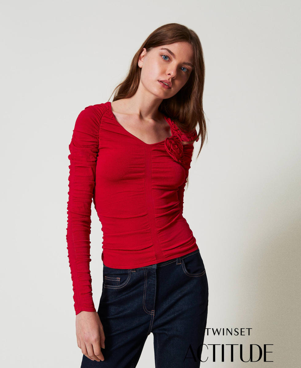 Fitted jumper with gathering and flowers