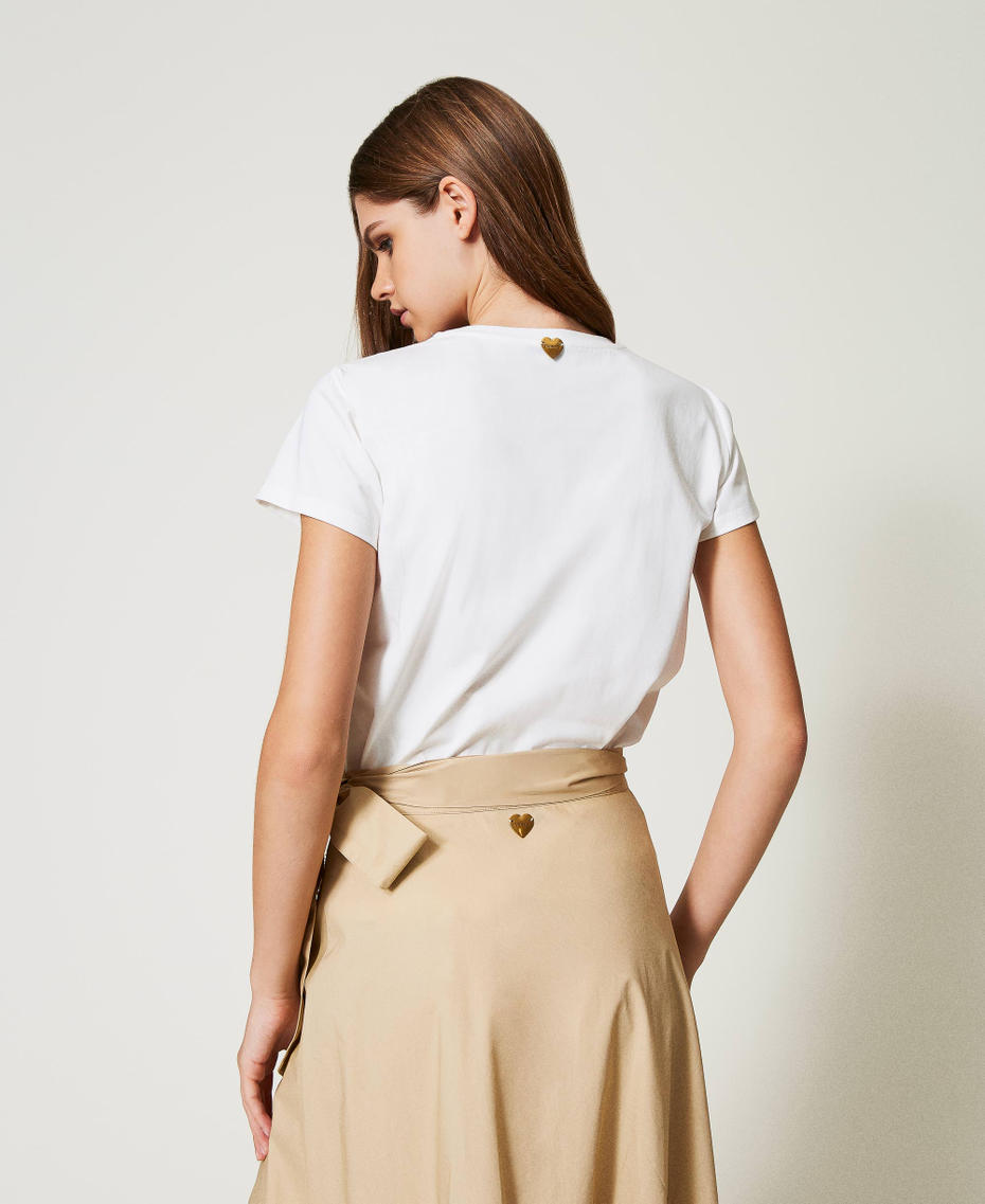 T-shirt con ricamo Cornely Madreperla Donna 251LB2FEE_00059_03